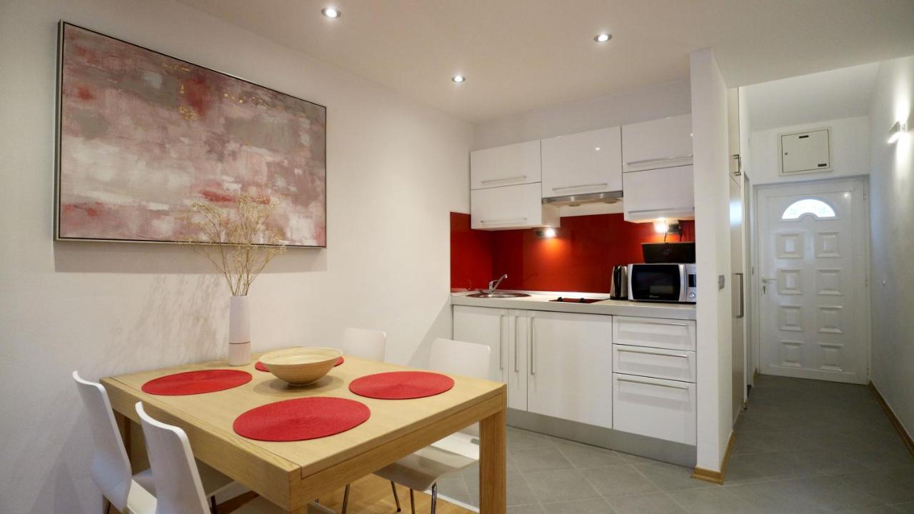 Apartment Ena - Lavica Podstrana Eksteriør bilde