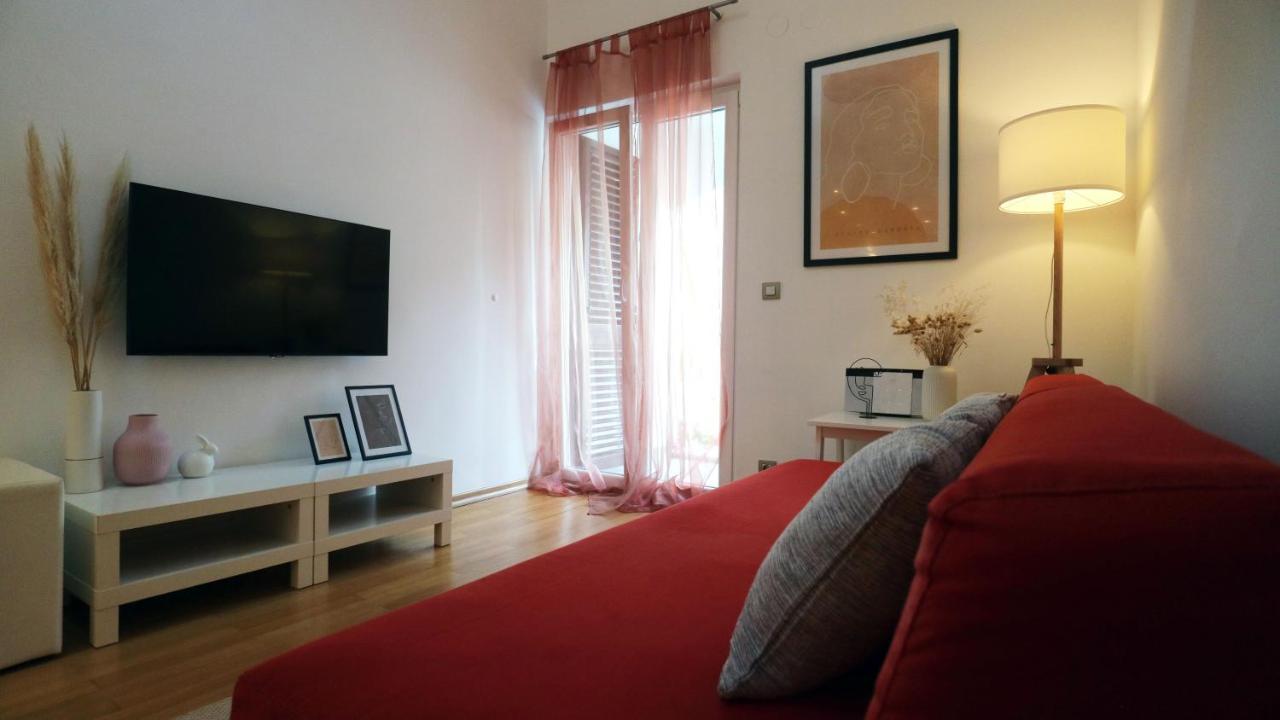 Apartment Ena - Lavica Podstrana Eksteriør bilde